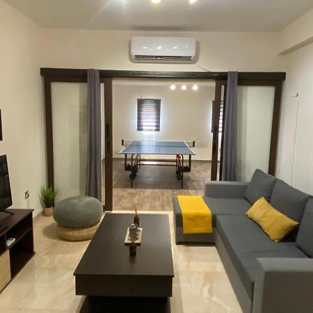 Philip Spacious Apartment Limassol Kültér fotó