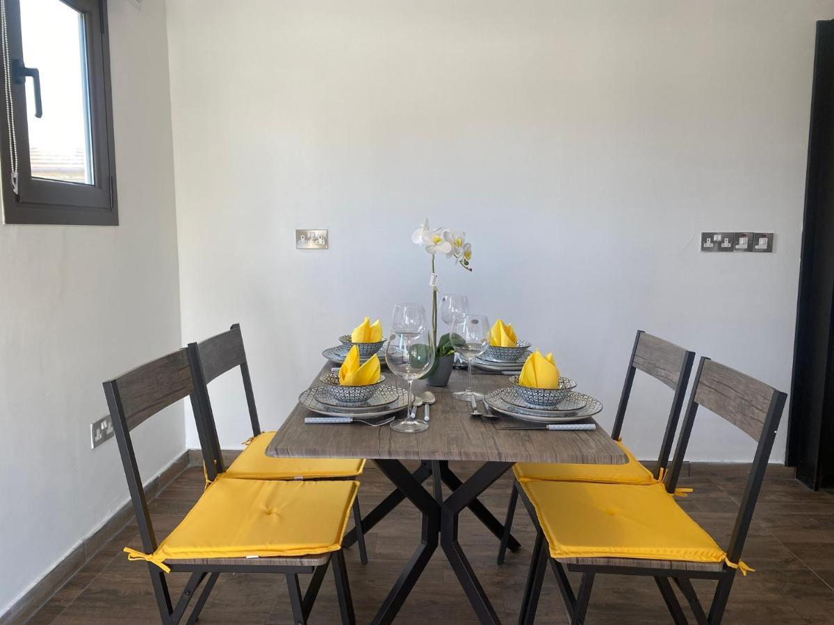 Philip Spacious Apartment Limassol Kültér fotó