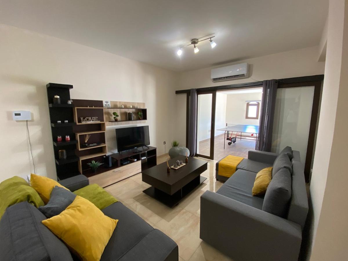 Philip Spacious Apartment Limassol Kültér fotó